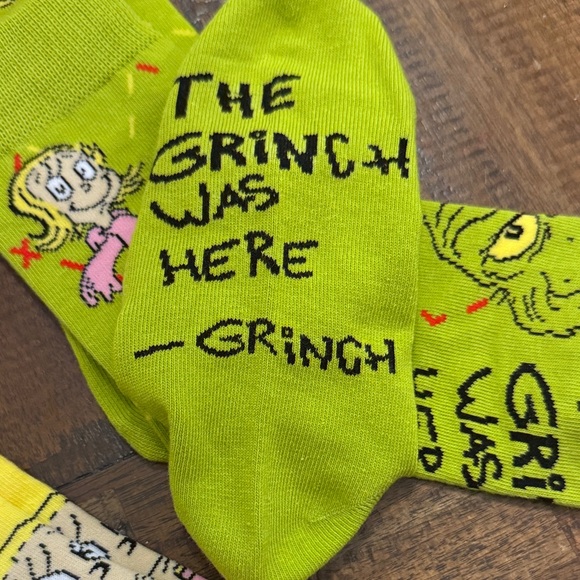 McDonald’s Grinch Socks - Picture 4 of 5